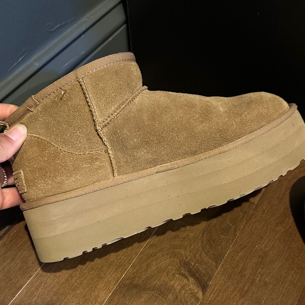Ugg Ultra Mini Platform Boots - Picture 5 of 8